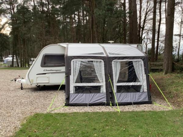 Image 3 of 2010 Swift challenger 530 four berth caravan, awning &extras
