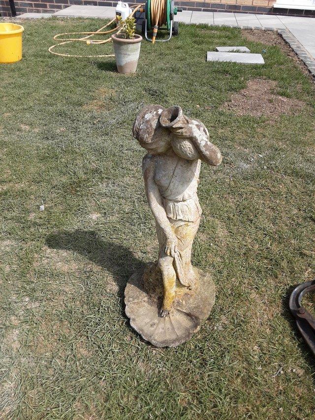 Preview of the first image of Garden statue weathered.