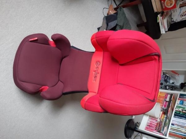 Image 3 of CYBEX Child Carseat, Nearly new
