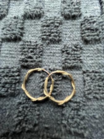 Image 3 of 9ct Gold Sleeper Hoop Earrings…………