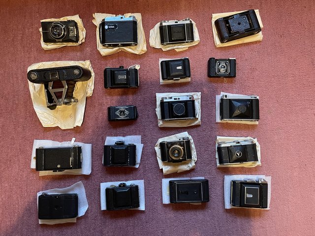 Preview of the first image of Collection of 12 vintage cameras.