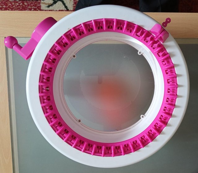 Preview of the first image of Circular knitting machine.