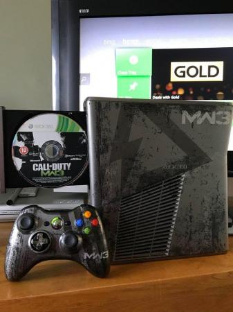 Image 2 of Microsoft Xbox 360 Slim 'S' MW3 320Gb Boxed System