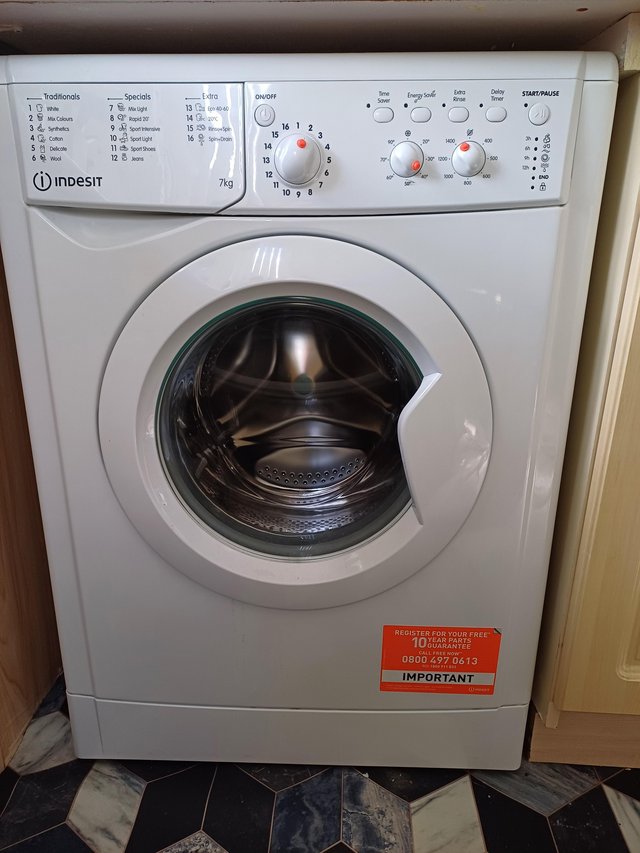 Preview of the first image of INDESIT IWC 71453 W UK N 7 kg 1400 Spin Washing Machine - Wh.
