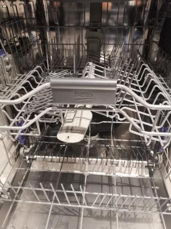 Image 2 of Beko dishwasher - freestanding