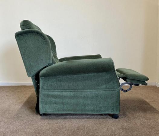 Image 14 of WILLOWBROOK ELECTRIC RISER RECLINER CHAIR GREEN CAN DELIVER