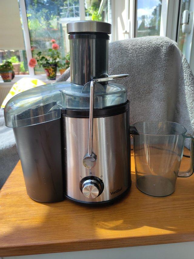 Preview of the first image of VonShef Juicer for quick sale.