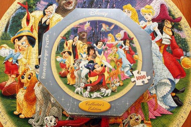 Preview of the first image of Rare Ravensburger Disney Collector's Edition Circular Puzzle.