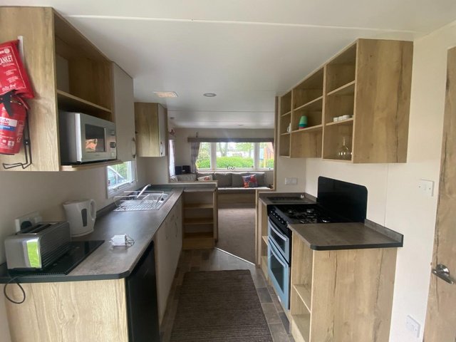 Preview of the first image of 2018 New Horizon Delux Caravan.