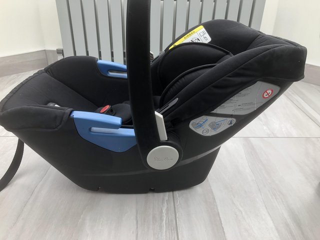 Preview of the first image of Silver Cross baby car seat (0 to 13kg).