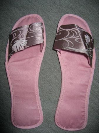 Image 1 of Pink Slippers Silky Soft Moleskin Sole Size 7.5Luscious Sa