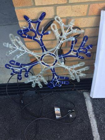 Image 2 of Christmas SnowFlake Rope light