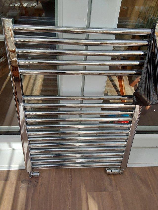 Preview of the first image of Towel rail compatible with central heating..