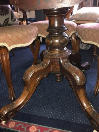 Image 2 of Antique Walnut Oval shape Tilted Top Table((Breakfast table)