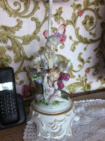 Image 3 of Vintage Continental Porcelain Figurine Figurine Lamp