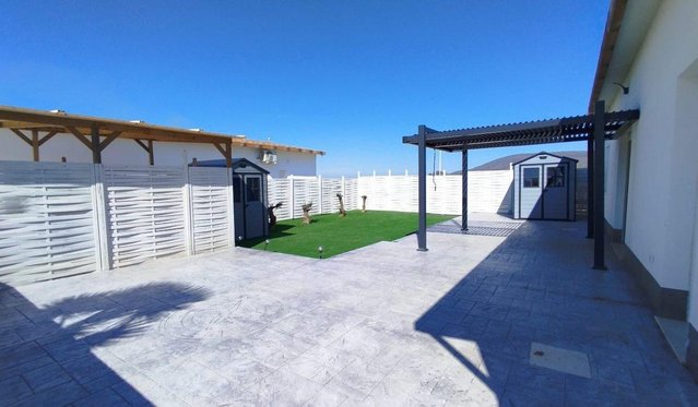 Preview of the first image of Chalet 2016 home in Saydo Manhattan, Costa del Sol Spain.