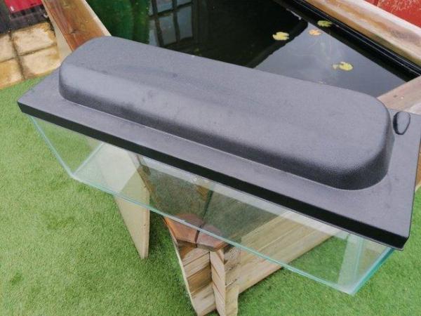Image 5 of OBLONG FISH TANK WITH BLACK LID 24 X 8 X 9 30 LITRES