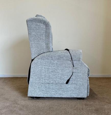 Image 17 of COSI ELECTRIC RISER RECLINER DUAL MOTOR CHAIR GREY DELIVERY