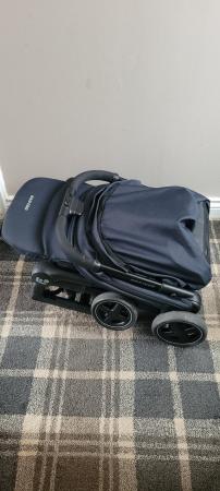 Image 2 of Maxi cosi lara 2 compact stroller