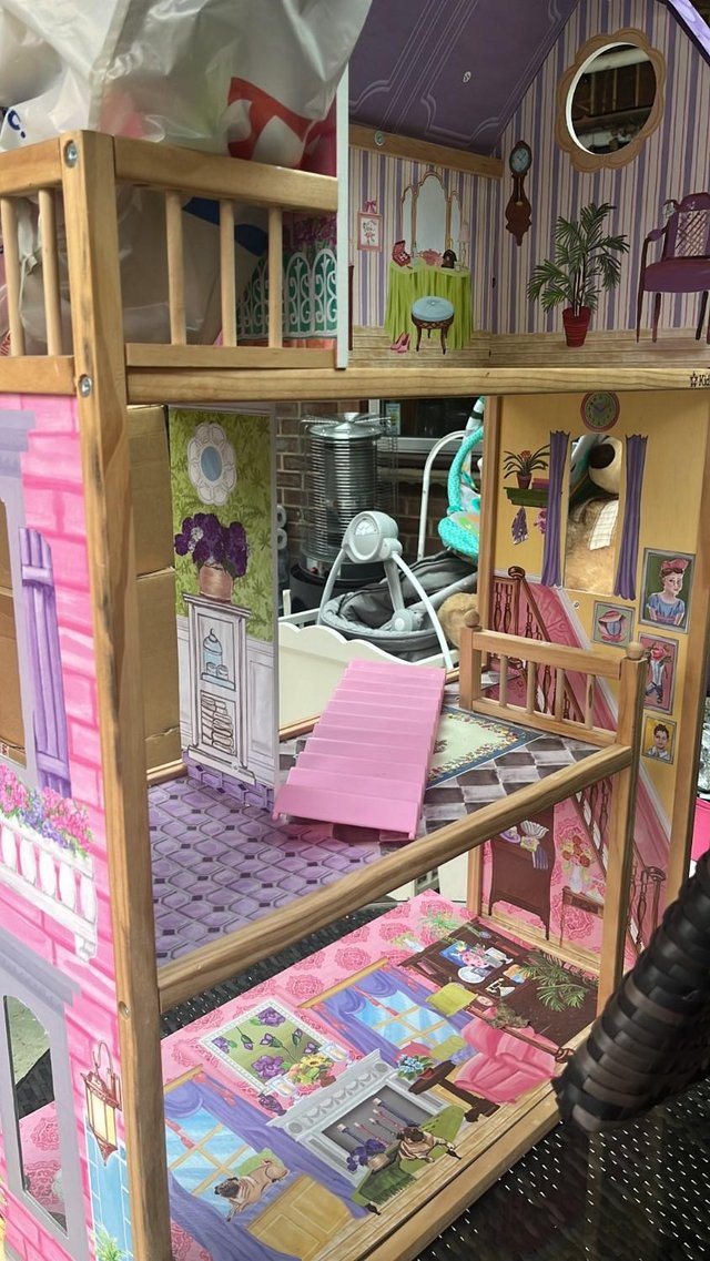 Preview of the first image of BARBIE DOLLS HOUSE IN GOOD ORDER/ BUYER COLLECT.
