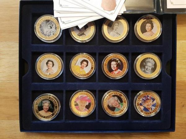 Image 3 of Boxed set of QE 11 Diamond Jubilee 24 carat gold plated coin