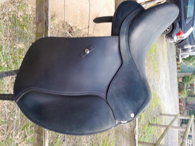 Preview of the first image of WINTEC DRESSAGE HART SADDLE 16IN WIDE WITH GULLETS.
