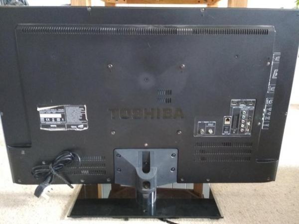Image 1 of Toshiba 37" television 37SL863, remote and WLAN adapter