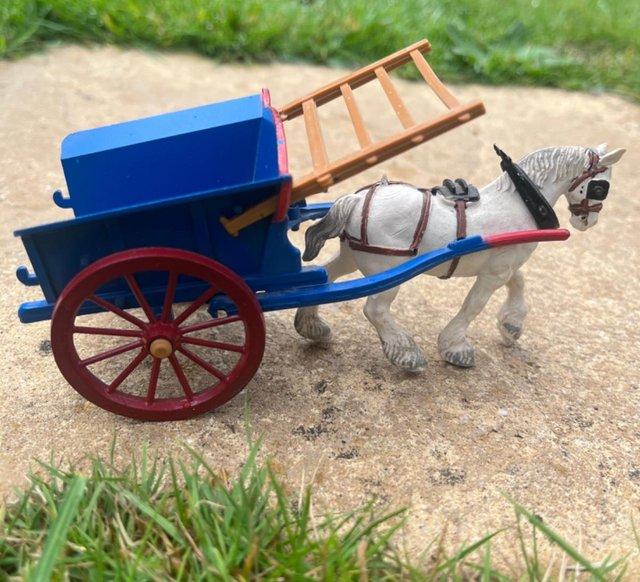 Preview of the first image of BRITAINS Horse and Cart. 1972. Made in England..