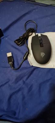 Preview of the first image of Brand new gaming mouse never used.