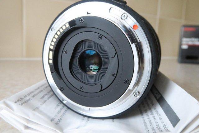Image 2 of Sigma 8mm f3.5 EX DG Circular Fisheye Lens for Canon EF