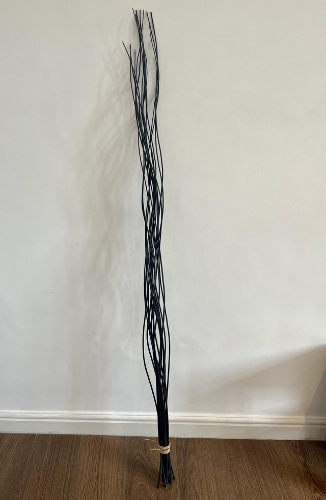 Preview of the first image of Decorative vase filler willow twigs/branches.