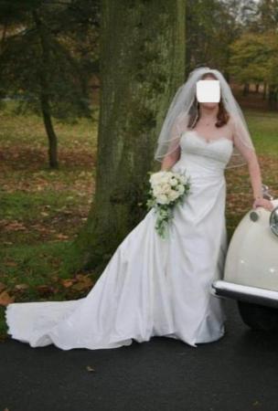 Image 10 of BHS Wedding dress size 14