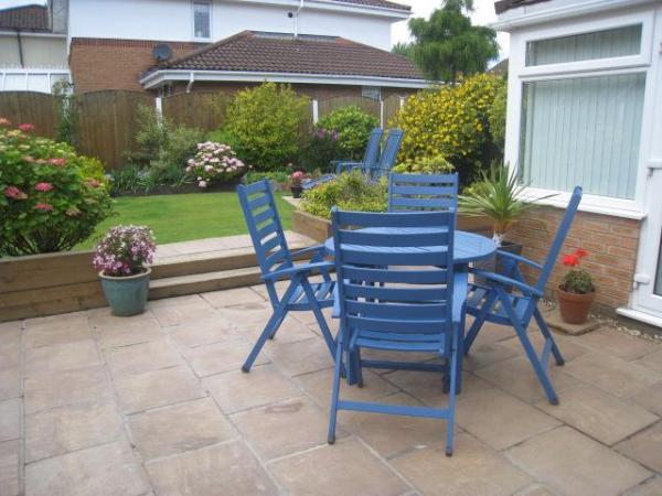 Image 1 of REDUCED WOODEN GARDEN PATIO SET COLOURED BLUE