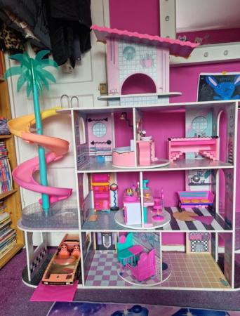 Image 1 of Lol suprise dolls house