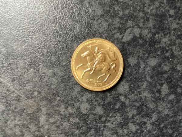Image 2 of Rare 1973 Isle of Man Gold Sovereign