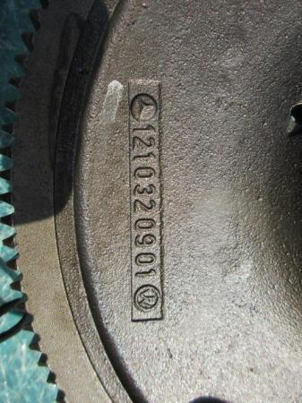 Image 3 of Flywheel for engine Mercedes 190 SL