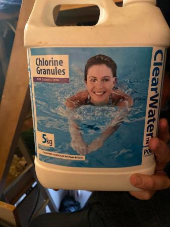 Image 3 of 5kg Clearwater chlorine granules