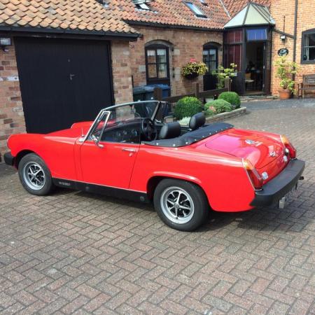 Image 2 of MG MIDGET 1500 1977 RED Excellent condition throughout.