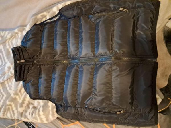 Image 2 of Large vest jacket very warm no hood size large