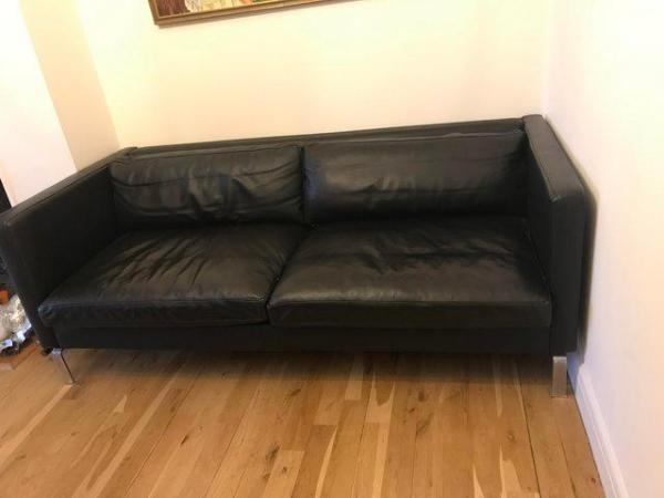 Image 3 of Leather sofa and armchair black