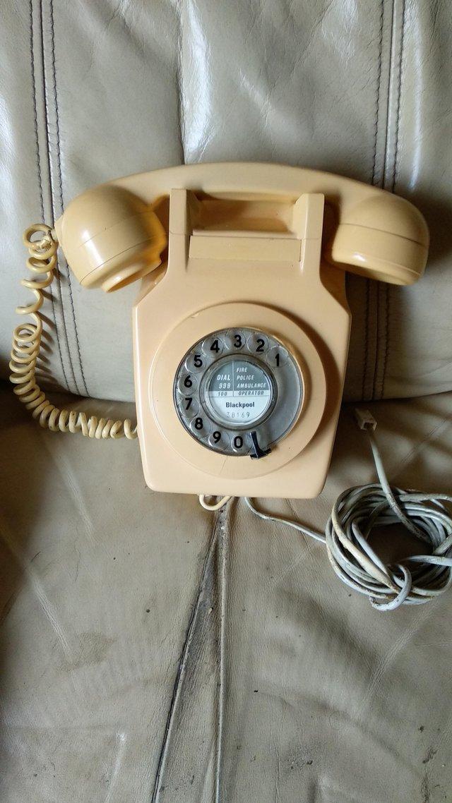 Preview of the first image of VINTAGE GPO 741 / TRIMPHONE TELEPHONES /GPO FIELD PHONE from.