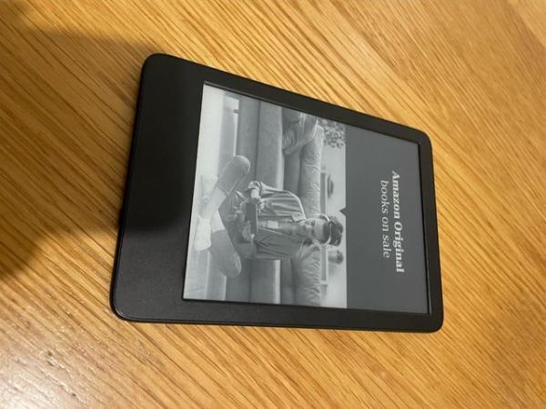 Image 1 of Kindle 11th generation,