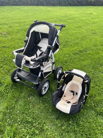 Image 3 of Pushchair with car seat