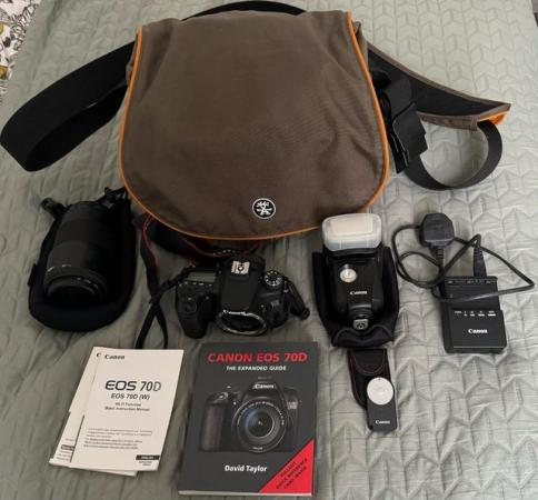 Image 1 of Canon EOS 70D bundle including lens and case
