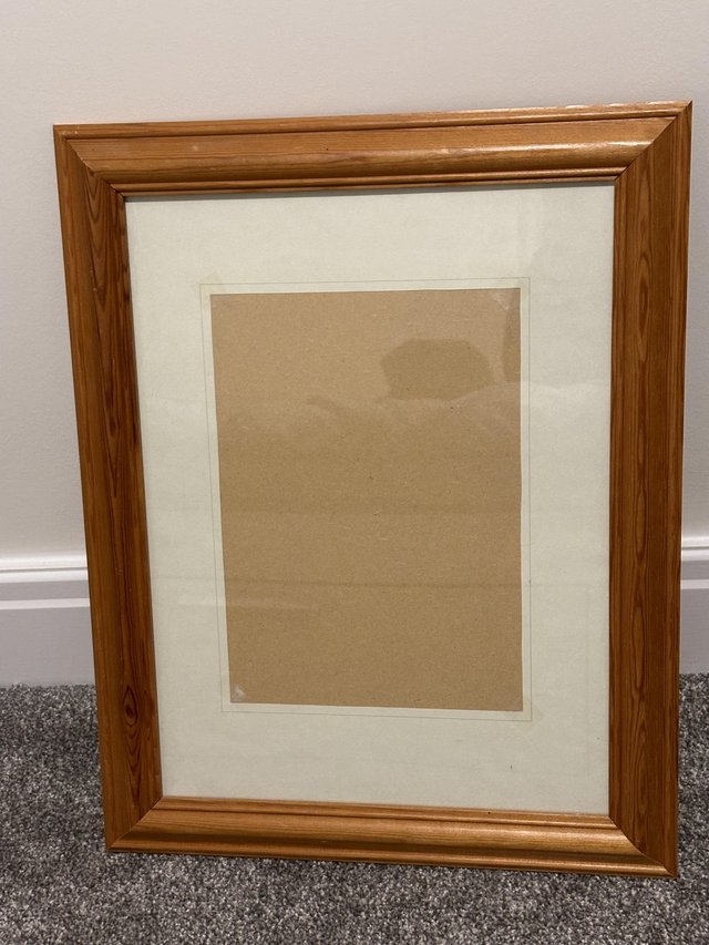 Preview of the first image of Pine picture frame with glass.