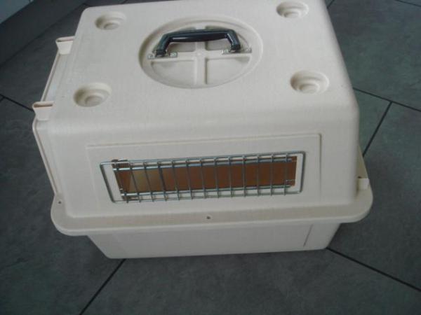 Image 3 of Petmate Kennel Crate Carrier Dog Cat Puppy Kitten Training