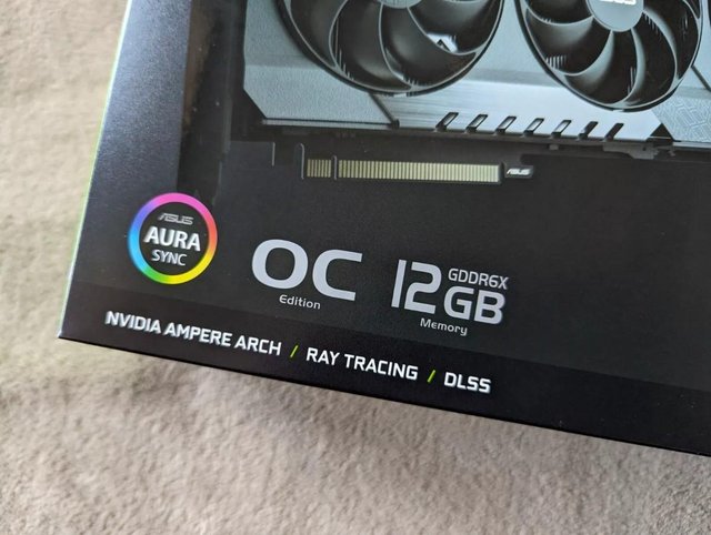 Preview of the first image of Asus TUF RTX 3080 12GB with receipt warranty until June 2025.