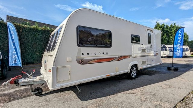 Preview of the first image of BRILLIANT BAILEY UNICORN MADRID - 2011 4 BERTH CARAVAN.
