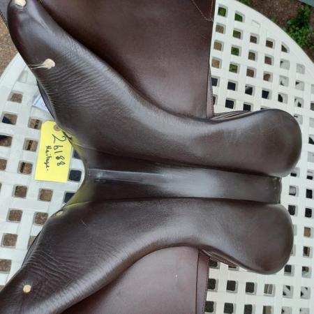 Image 15 of 17" HERITAGE, JUMPING SADDLE Close contact Med. £150