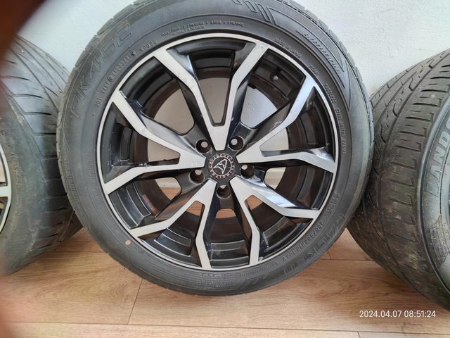 Preview of the first image of Wolfrace Alloys 5x120 PCD R18.